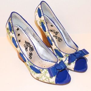 Naughty Monkey 4” Wedges