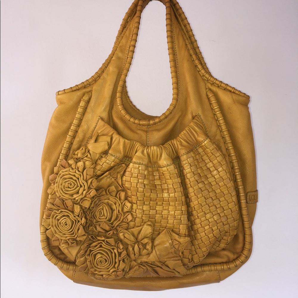SOLD Lockheart Origami Rosario Shoulder Bag - Picture 1 of 8
