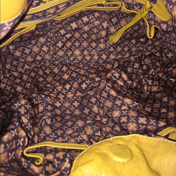 SOLD Lockheart Origami Rosario Shoulder Bag - Picture 4 of 8