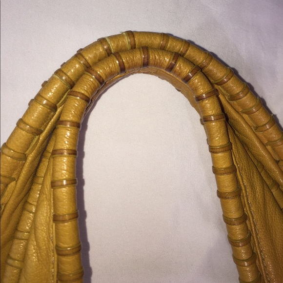 SOLD Lockheart Origami Rosario Shoulder Bag - Picture 7 of 8