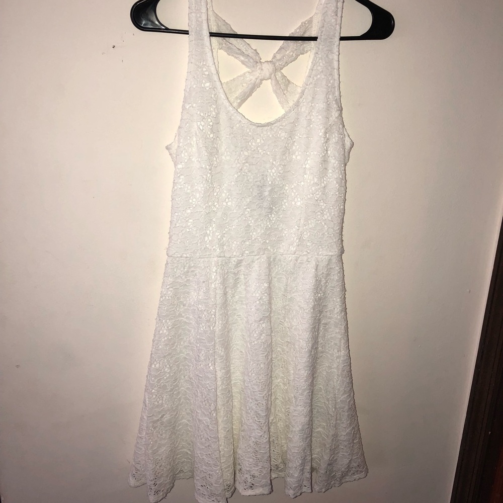 Jessica Simpson lace dress