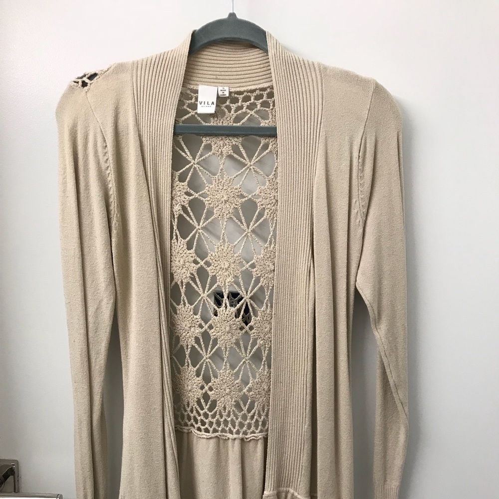 Beautiful Sweater - Picture 5 of 6
