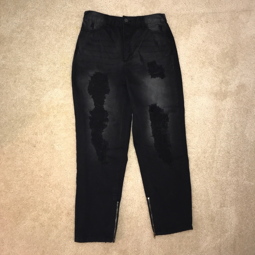 Black Distressed Jeans (Denim) from Forever 21