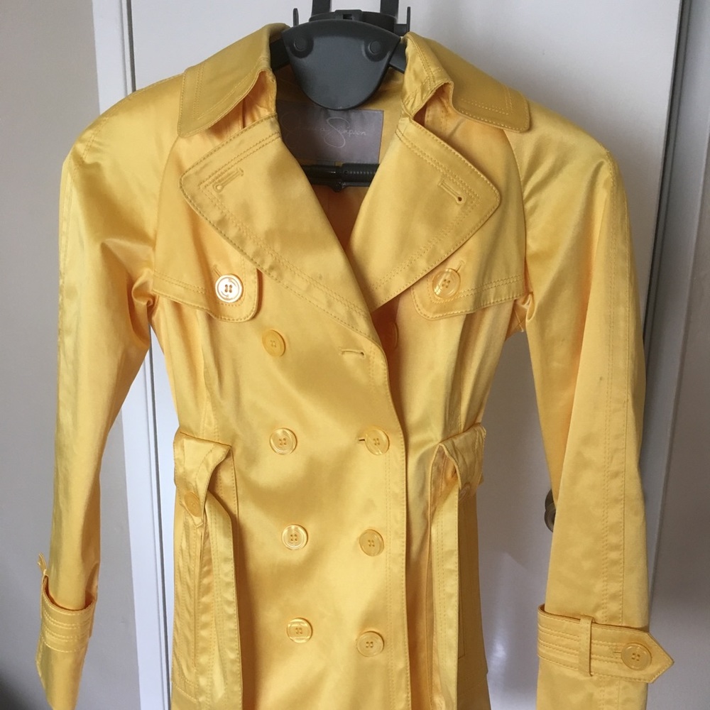 Jessica Simpson yellow raincoat