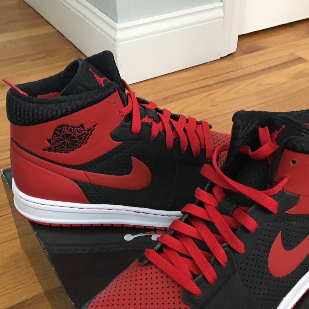 Jordan Bred 1