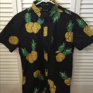 Forever 21 MEN's Pineapple Casual Shirt