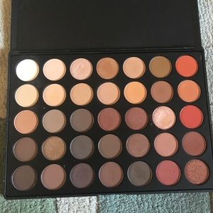Morphe 35O Palette with Free Gift
