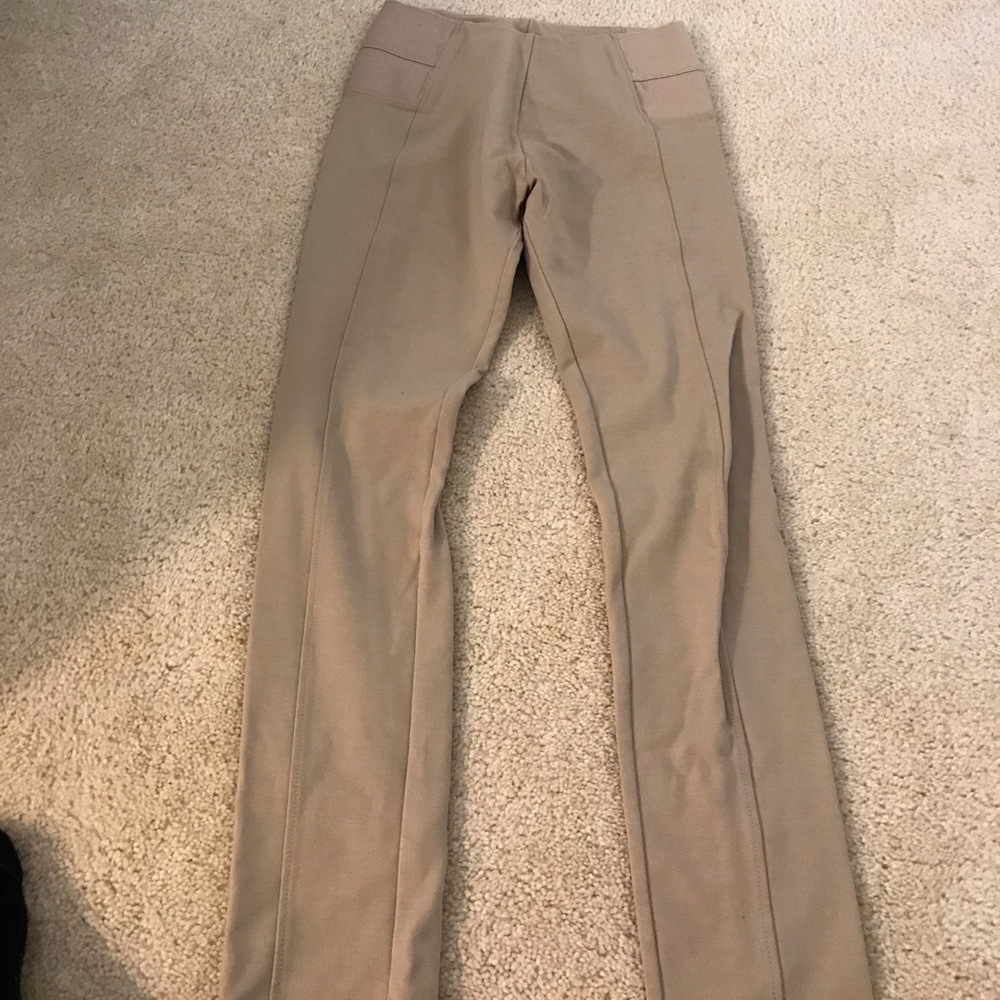 Raw Hem Stretchy Legging Pants in Nude