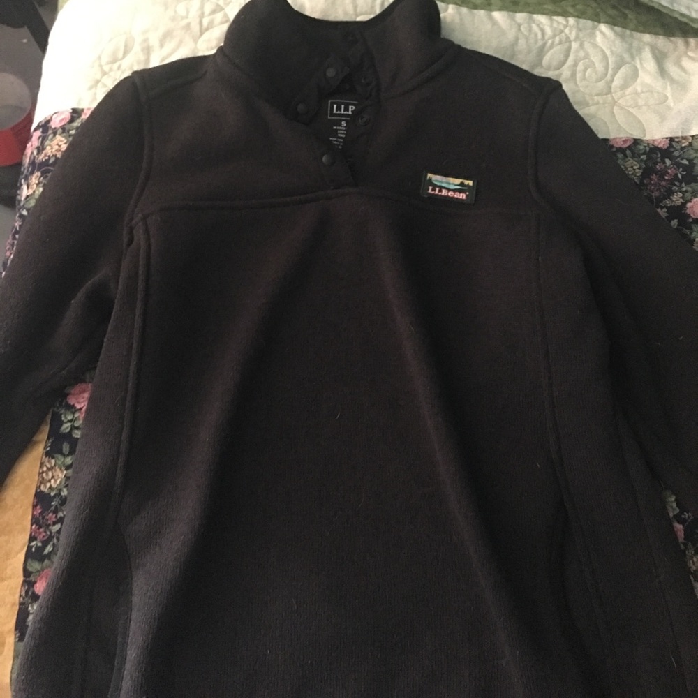 brand new LL. bean 3/4 button sweatshirt.
