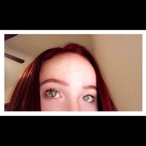 Meet your Posher, Carly