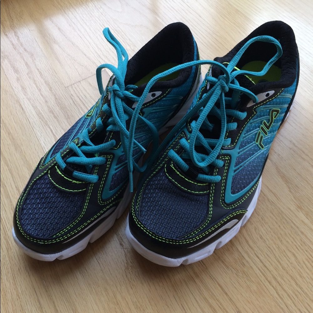 Fila DLS Foam Cool Max Running Shoe