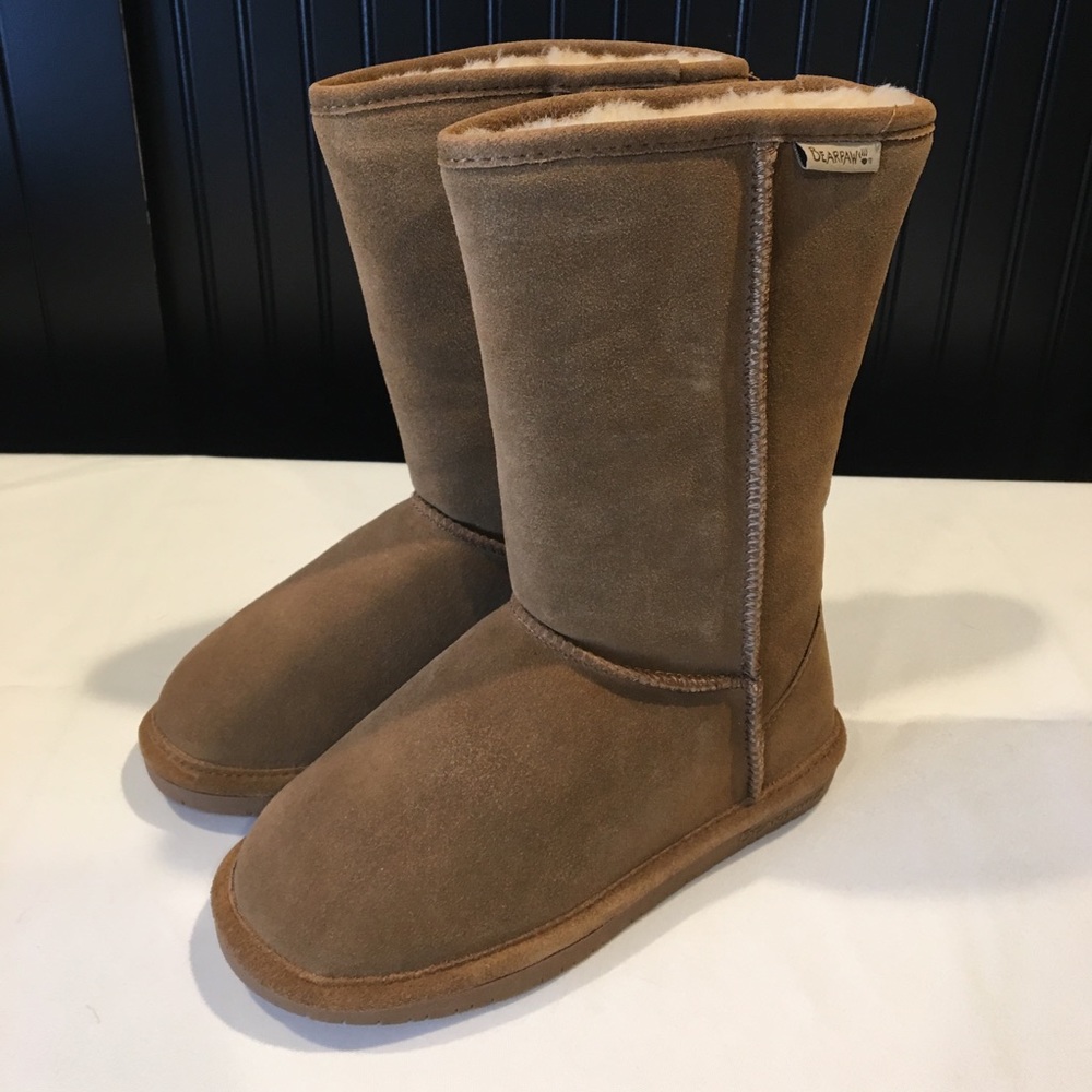 Bearpaw Women’s Emma Suede Sheepskin Boot