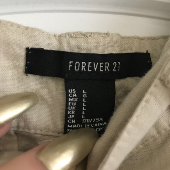 Cargo shorts - Picture 2 of 2