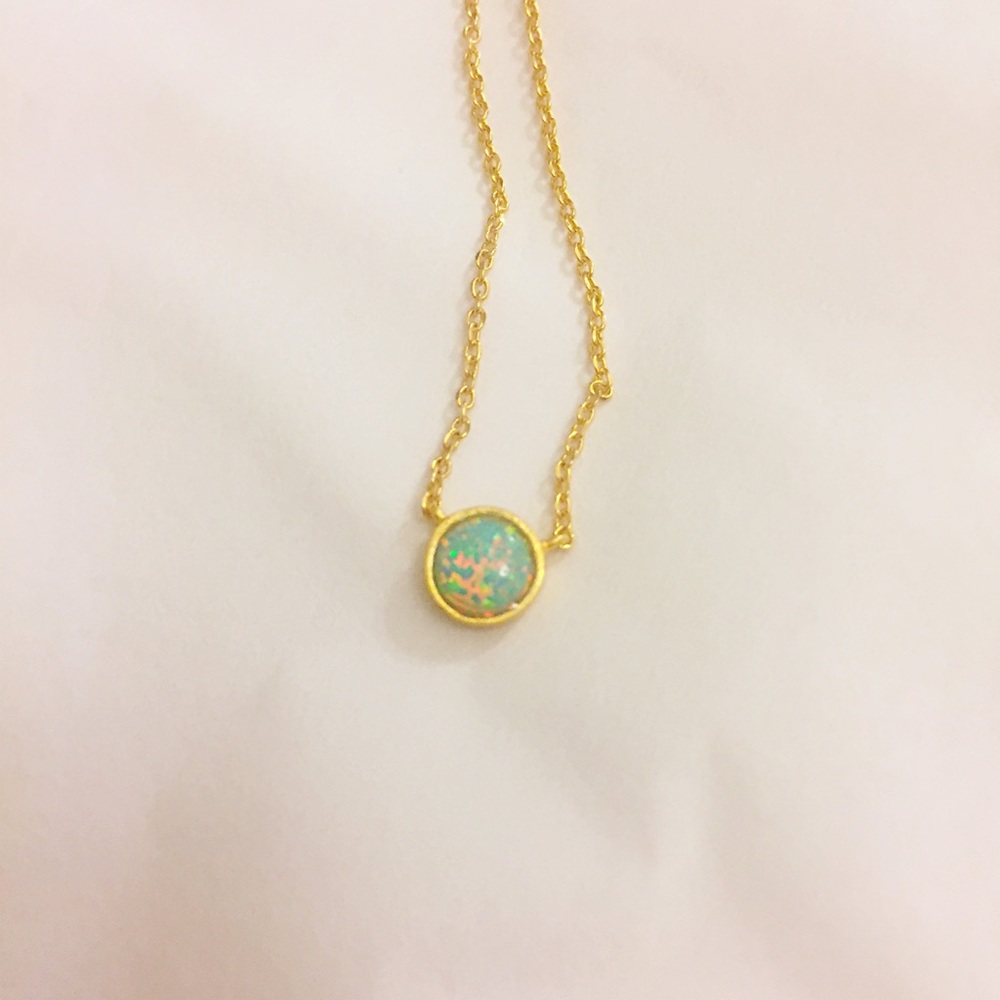 anthropologie // dainty opal necklace - Picture 5 of 5