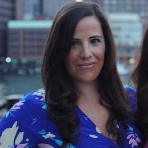 Meet your Posher, Caitlin