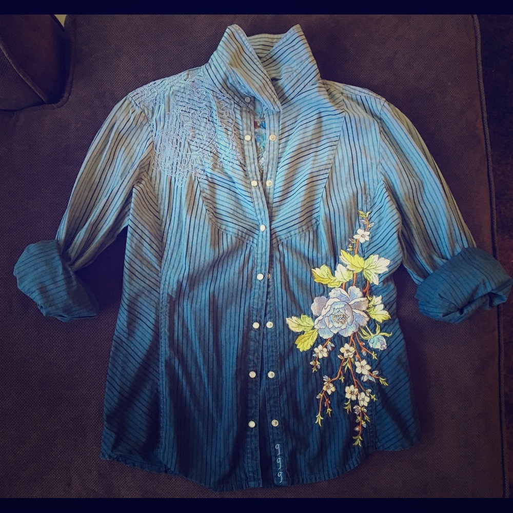 3J Blue Bayou Shirt with embroidery