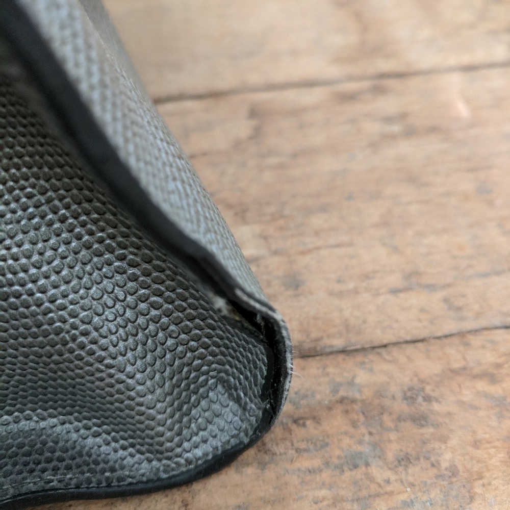 Silver Metallic Python Embossed Leather Guess Pur… - image 4