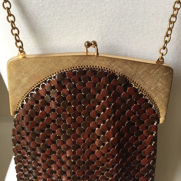 PRISTINE Whiting & Davis vintage alumesh purse - Picture 3 of 6