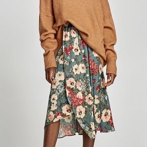 Floral Print Midi Wrap Skirt - ZARA