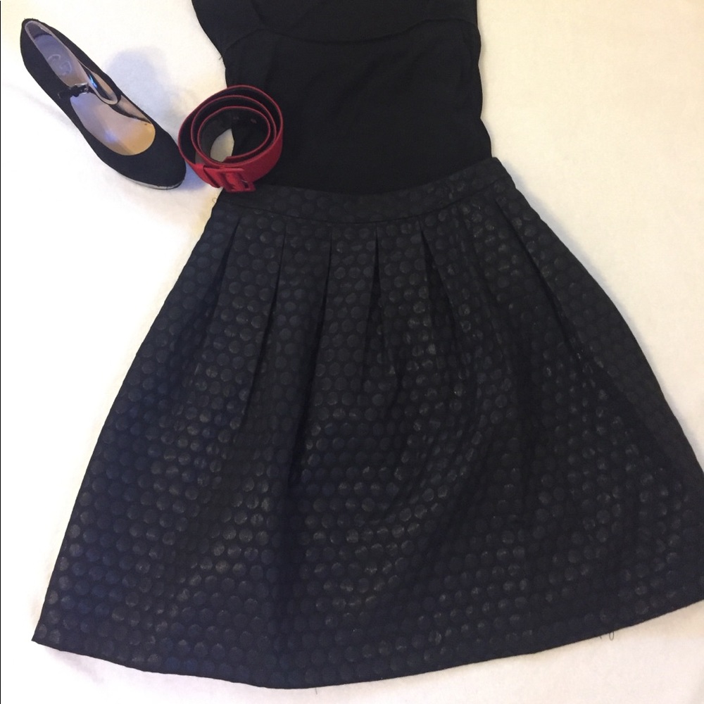 🔥Price Drop🔥Elle Holiday Skirt