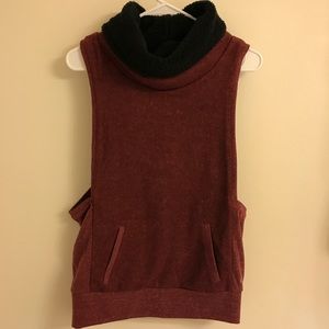 NWT ALO FROST WINTER VEST