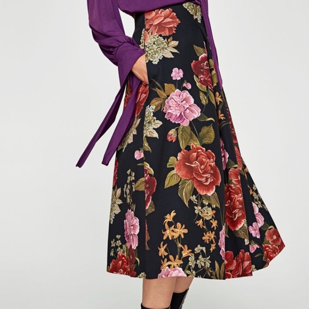 Midi Box Pleat Skirt by ZARA