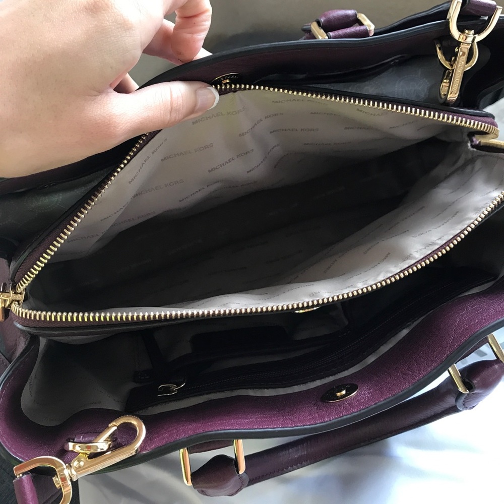 Michael kors handbag - Picture 6 of 8