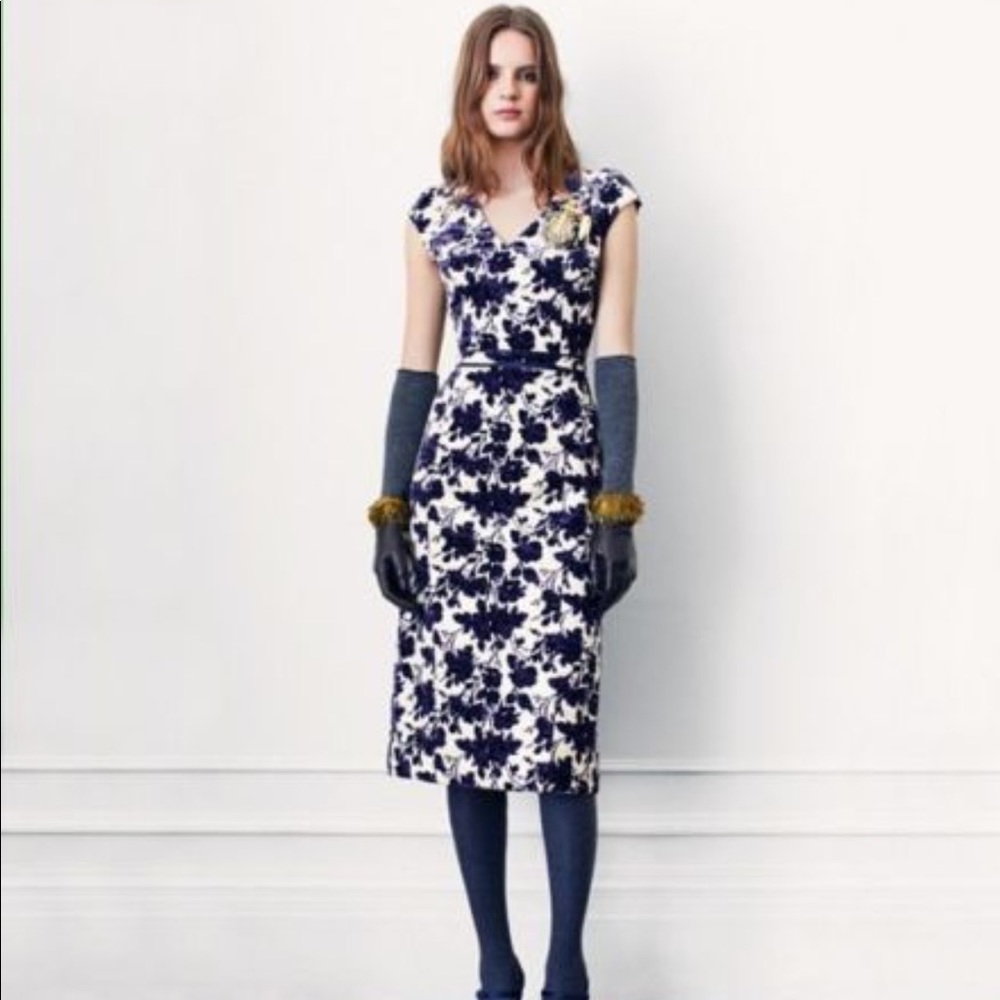 AUTH Tory Burch Dayton Floral Velvet Sheath Runway