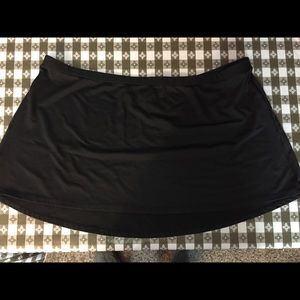 NWOT merona swim skirt coverup