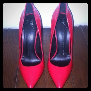 Red Giuseppe Zanotti pumps