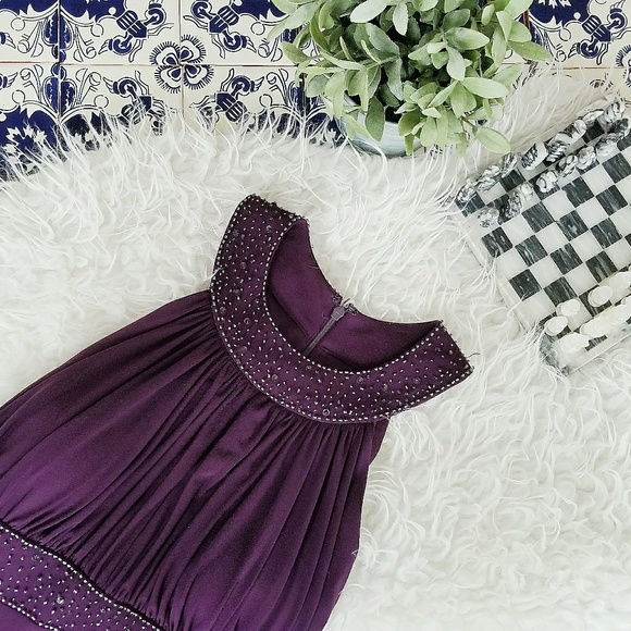 Jessica Howard Dresses & Skirts - JESSICA HOWARD purple embellished dress