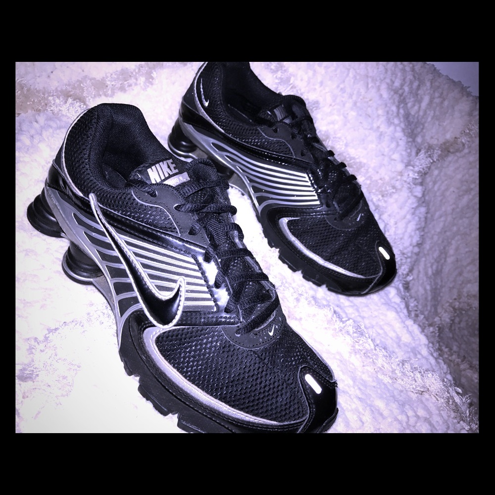 Nike Turbo 8 Black Shox