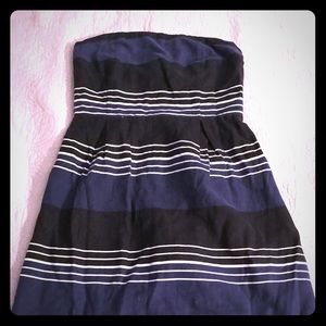 Strapless striped dress