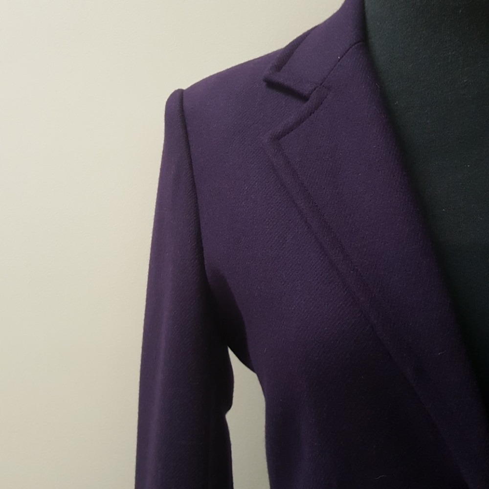 Blazer - Picture 3 of 4