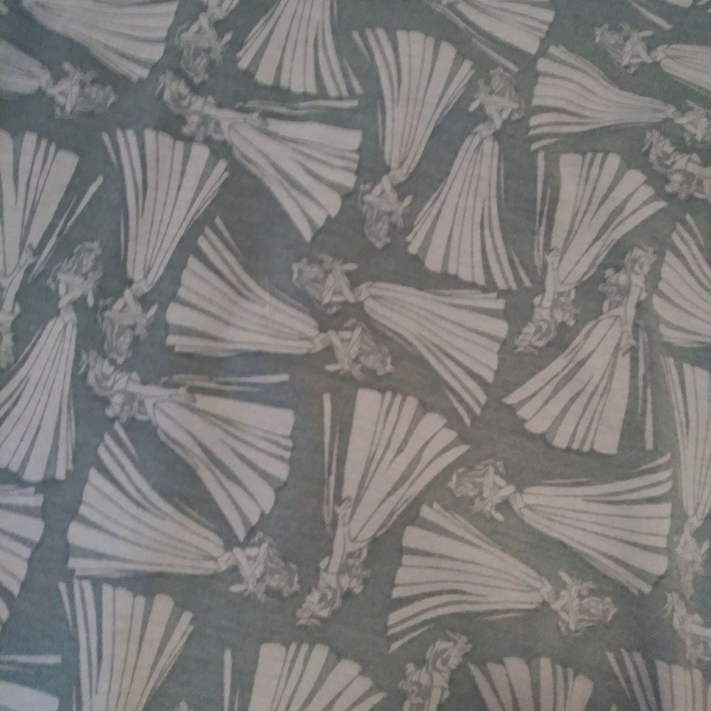 LuLaRoe Small Randy Princess Aurora - Picture 2 of 6