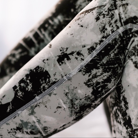 SoldOut11thStreet - Picture 7 of 8