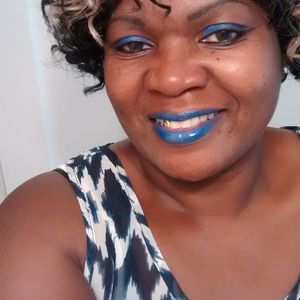 Meet your Posher, Tasha