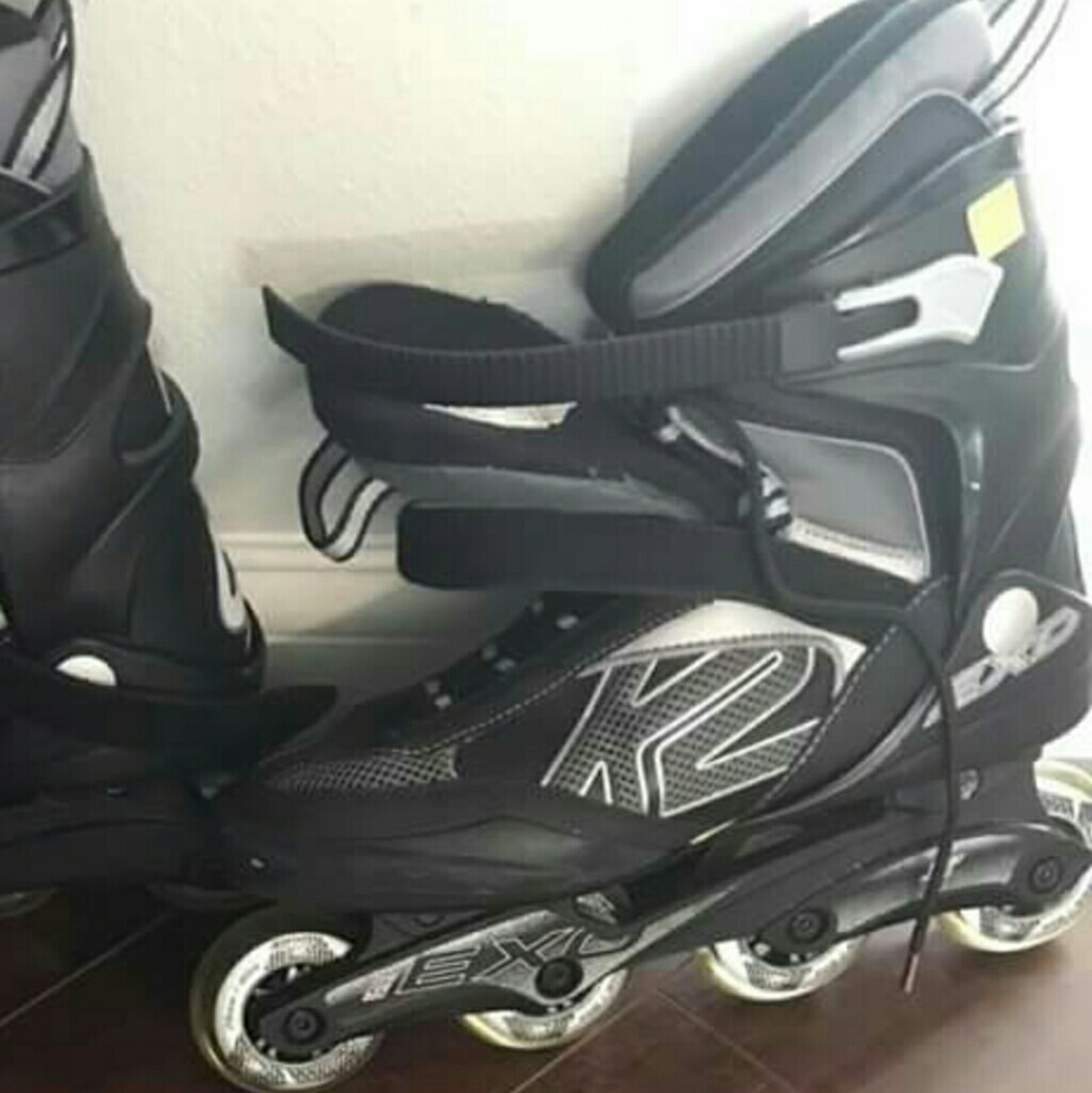 Men's K2 inline rollerblades. Great condition!