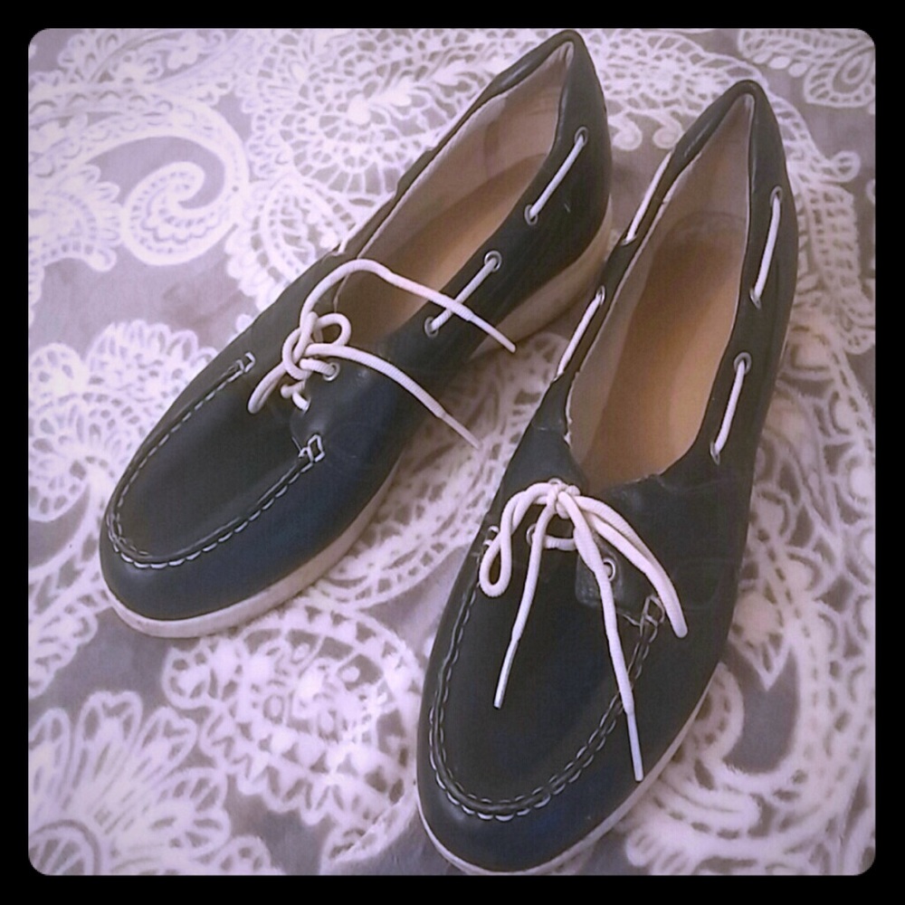 Topsider/ Loafers by Vibram