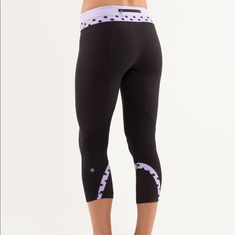 Lululemon Run Inspire Crop II SZ 6