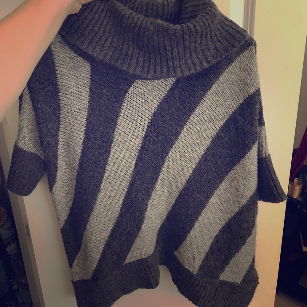 Turtle neck sweater