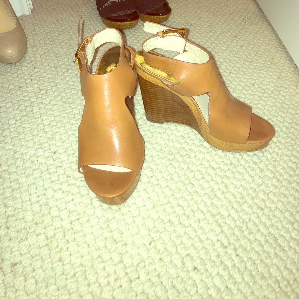 Michael Kors brown wedges