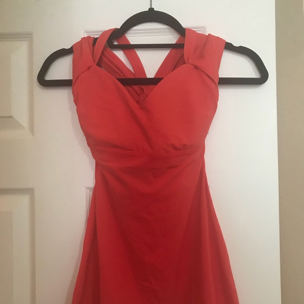LULULEMON TOP