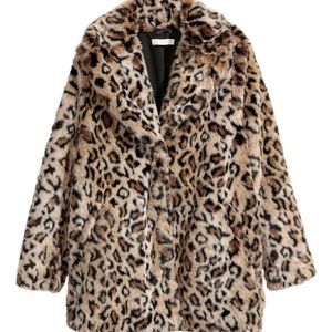 🐯 H&M Faux Fur Leopard Print Coat 🐯