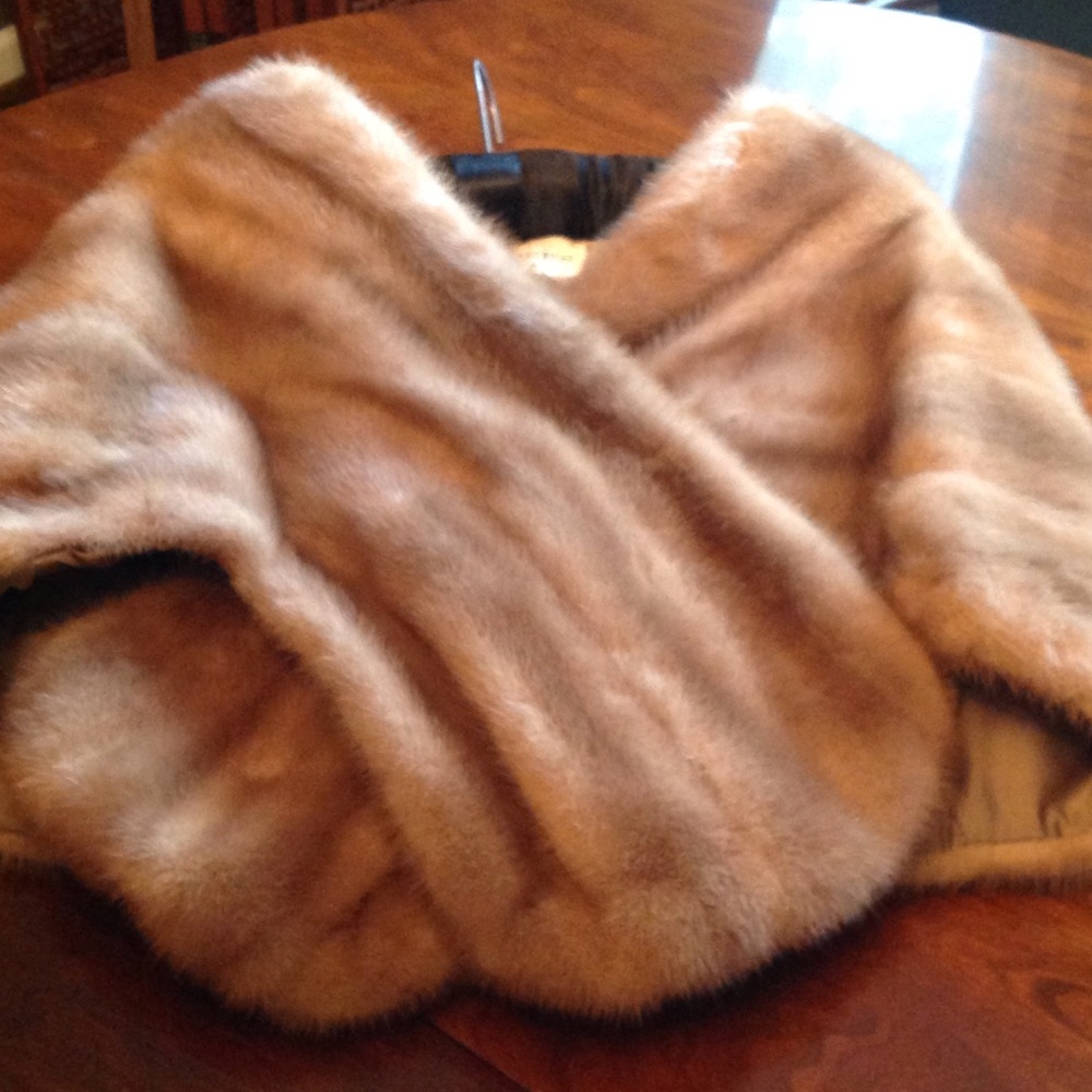 Christian Dior fur stole