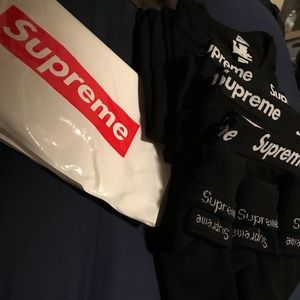 SUPREME dust bag, socks, Hanes shirts, boxers