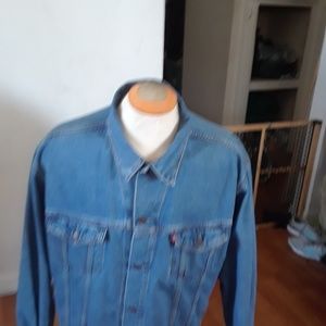 Levis jacket
