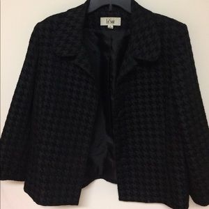 Super chic black Houndstooth blazer sz 14