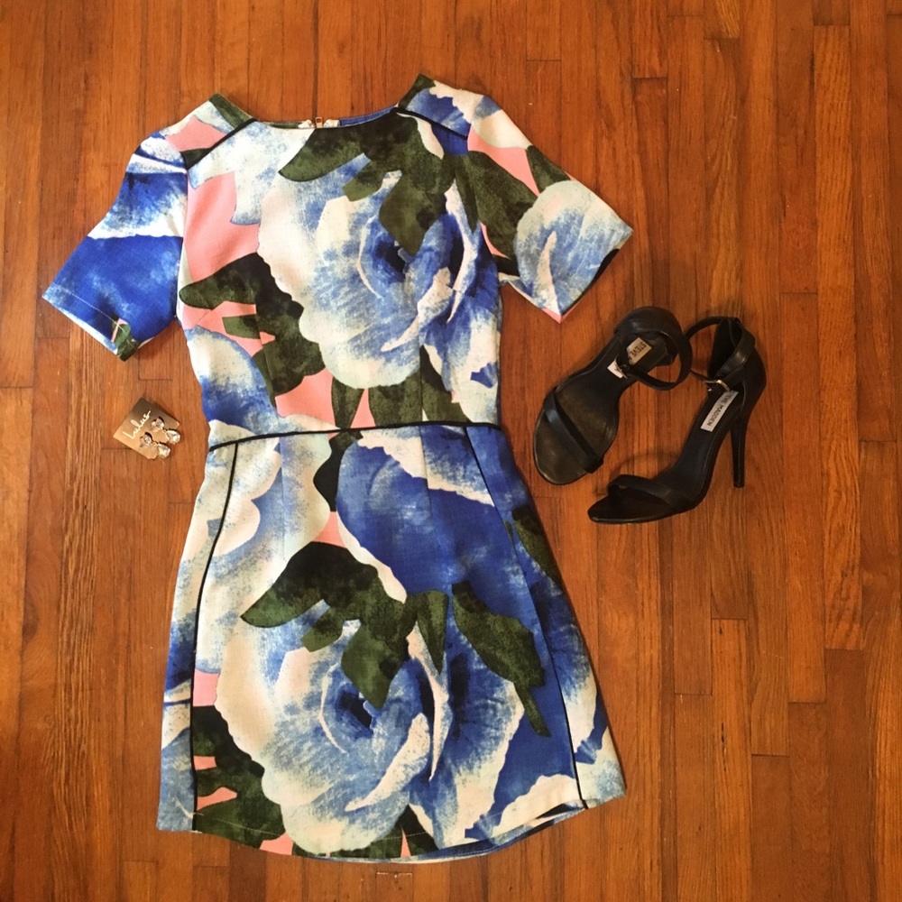 Beautiful blue dress