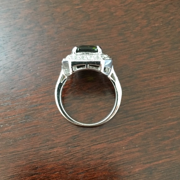 Green Gem Cushion Cut Ring - Picture 5 of 5